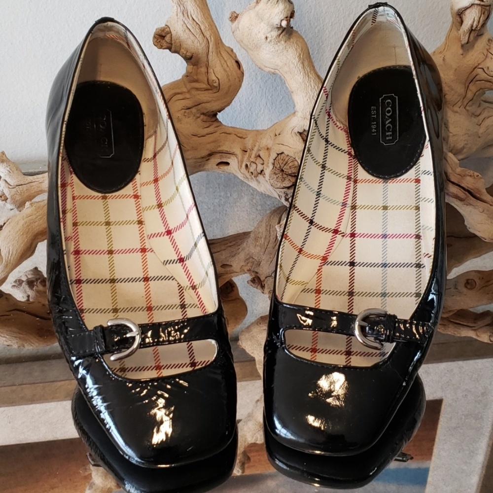 Coach patent leather flats Mary Jane sz 8